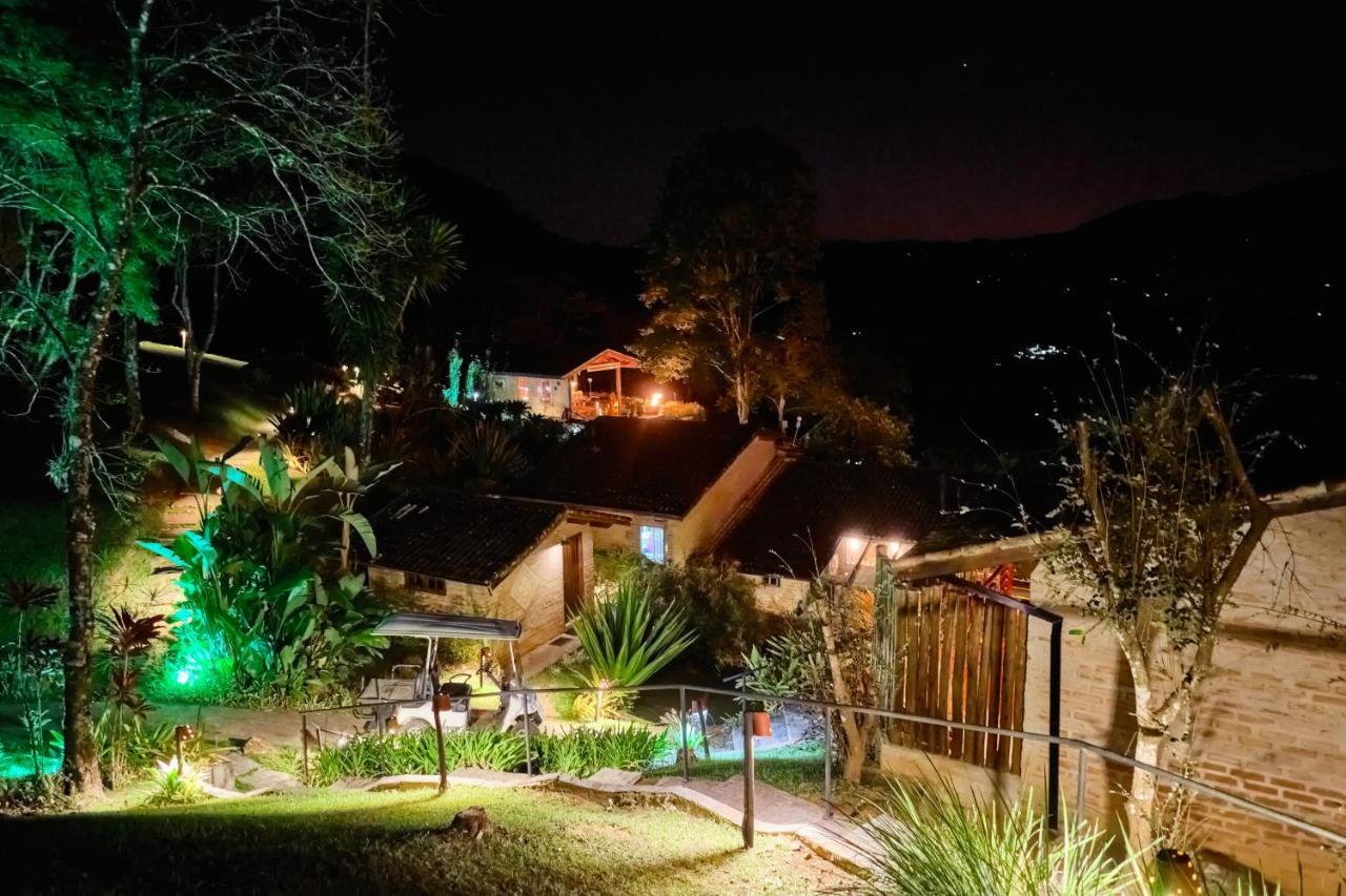 Pousada Teto Do Cafundo São Francisco Xavier Buitenkant foto