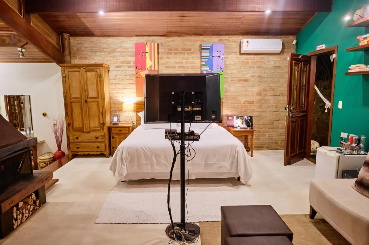 Pousada Teto Do Cafundo São Francisco Xavier Buitenkant foto